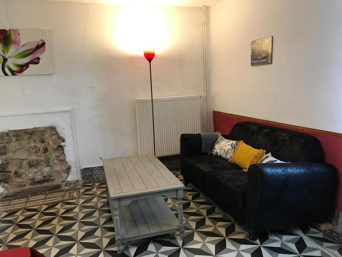 Gites & Chambres D'Hotes Peyrecout Laparrouquial 外观 照片