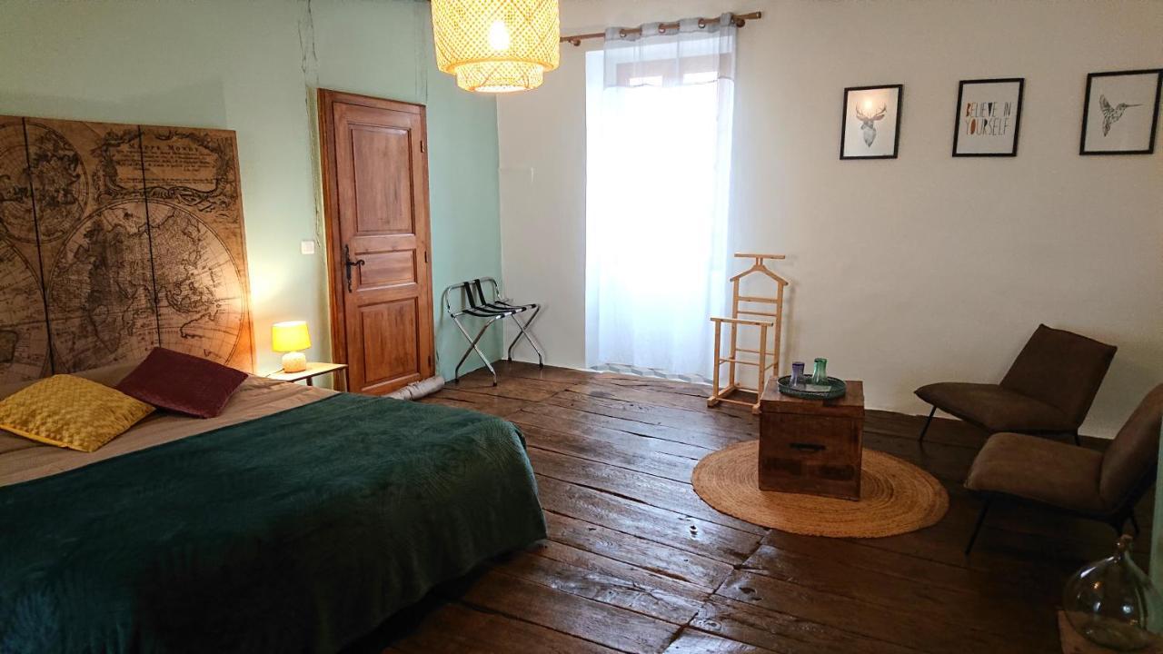 Gites & Chambres D'Hotes Peyrecout Laparrouquial 外观 照片