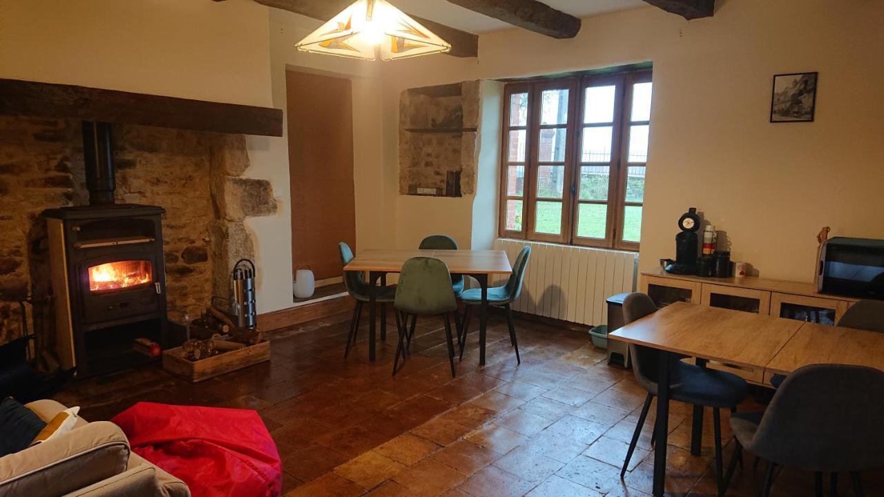 Gites & Chambres D'Hotes Peyrecout Laparrouquial 外观 照片