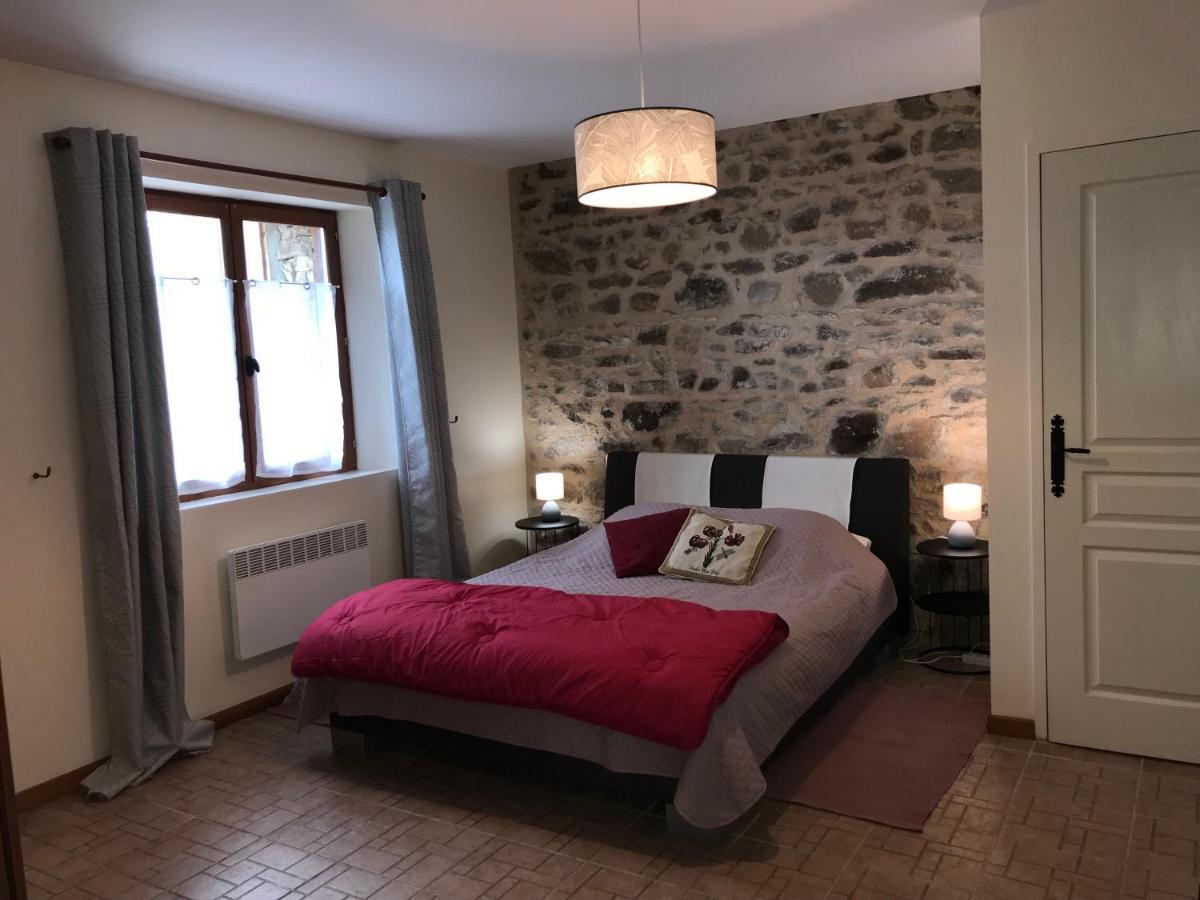 Gites & Chambres D'Hotes Peyrecout Laparrouquial 外观 照片